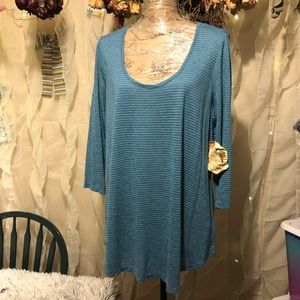 Women’s Plus Size 1X Top by “ One World”